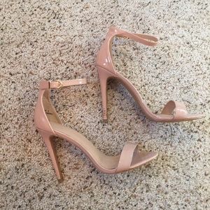 BRAND NEW HEELS